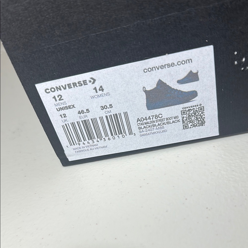 CONVERSE WATER REPELLENT CTAS MALDEN STREET NEW, size 12M, 14W,last one! A04478C - Picture 2 of 8